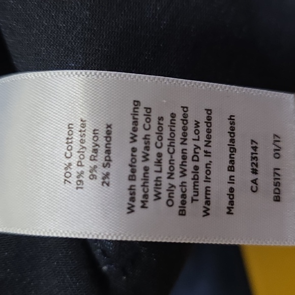 Talbots Women's Straight Leg Jeans Size 10 - Picture 8 of 11